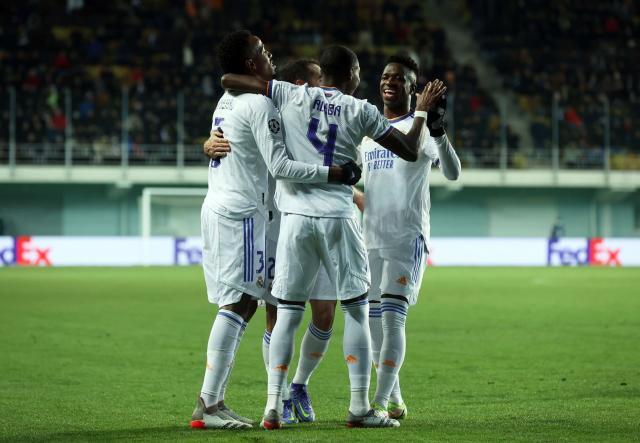 开云-【欧冠】阿拉巴克罗斯本泽马破门 皇马3比0警长出线