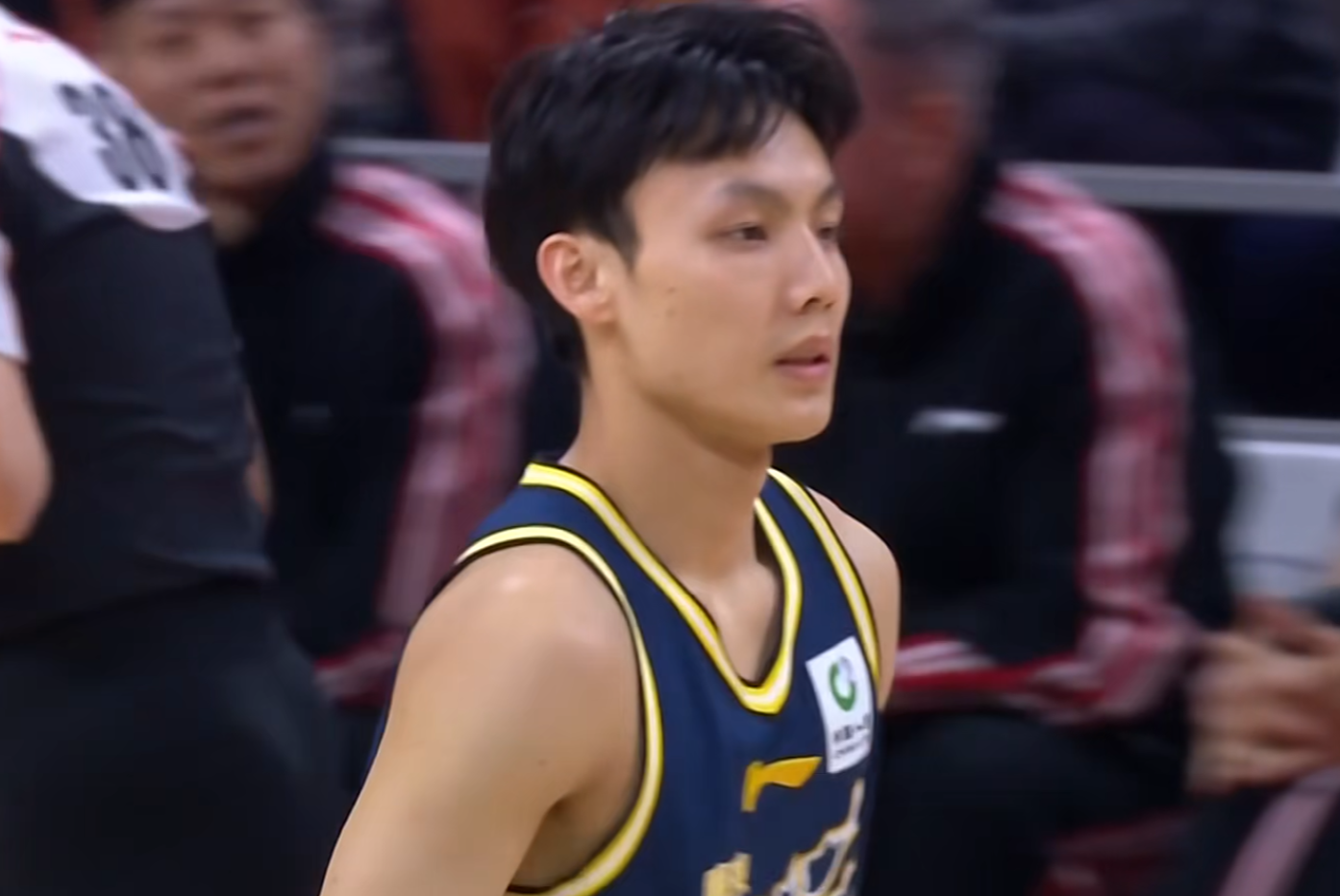 开云下载-广东3消息！徐杰创尴尬纪录，崔永熙复出敲定，麦考尔首秀惊艳