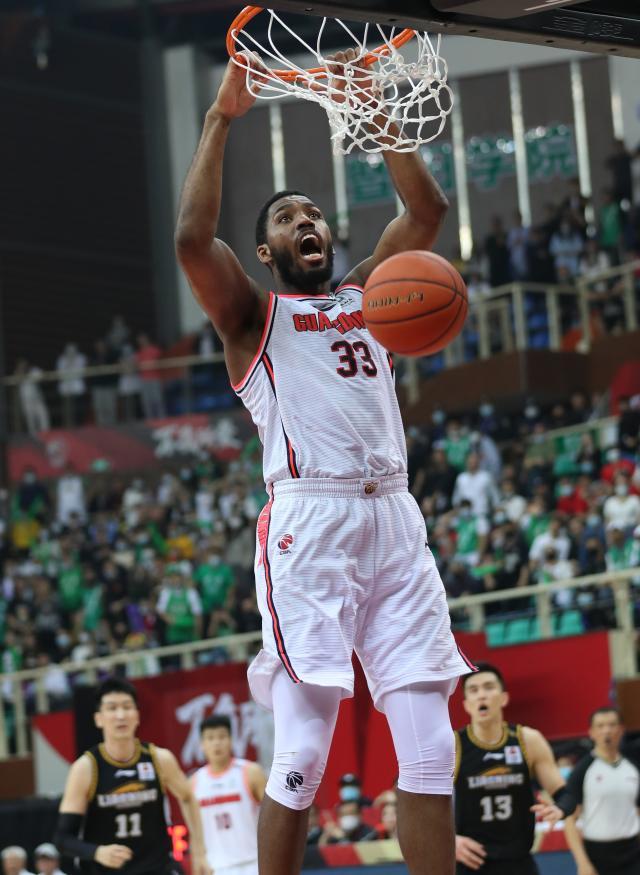 开云下载-大外援成广东无名英雄 内线对比因他而天平反转